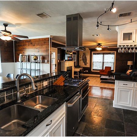 The Coyle Cabin - Close To Downtown, Stadiums, U Of H, Med Center Houston Eksteriør billede